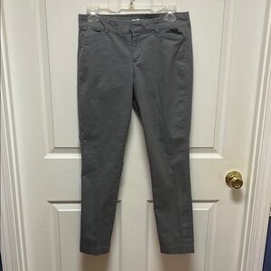 Women’s Gray Pixie Pants, Size 6